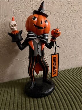 Halloween Pumpkin Figurine Decoration - Orange & Black
